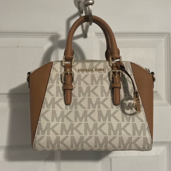 Michael Kora mini tote in excellent condition. No stain rips or smells - Picture 3 of 6